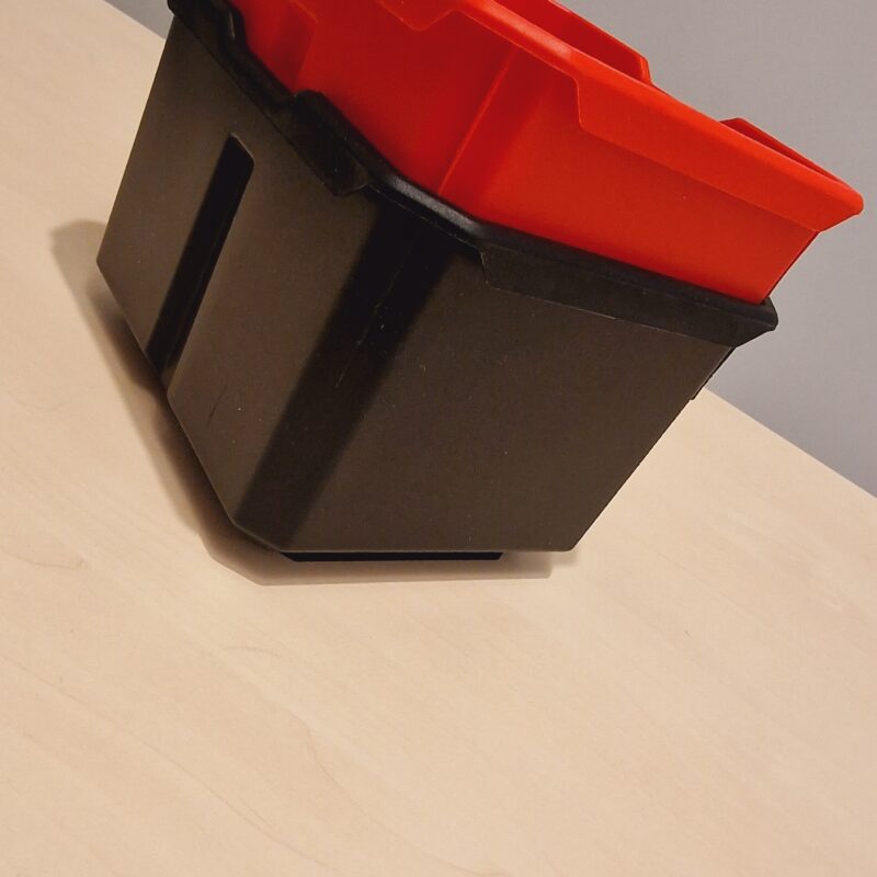 Kastīte X3